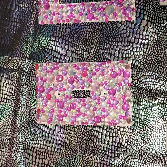 Blingy pink and silver light switch covers! - Picture 4 of 5